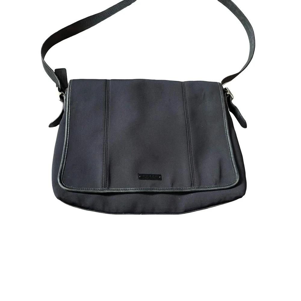 Vintage Coach Black Nylon Leather Trim Messenger Bag Flap Crossbody 6226